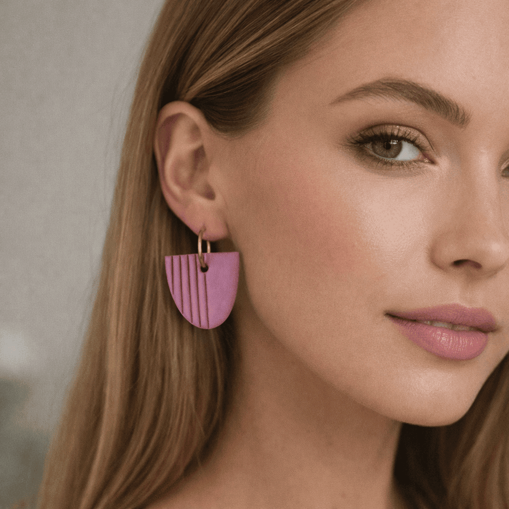 Nuri Arc Orecchini – Cerchio Resina Handmade Oro