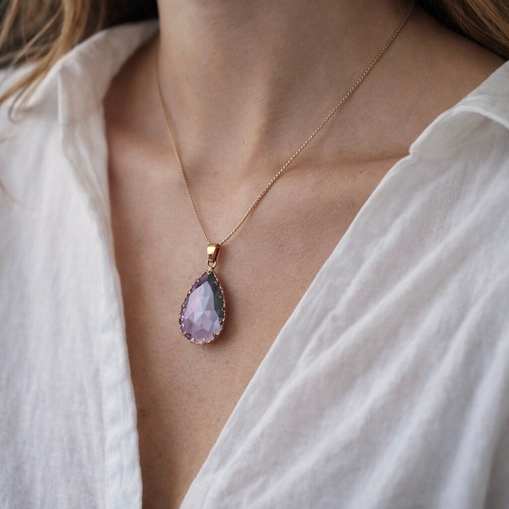 Lavanda Light - Collana a goccia lilla