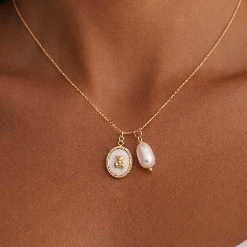 Orsetto – Collana con Perla di Fiume Oro