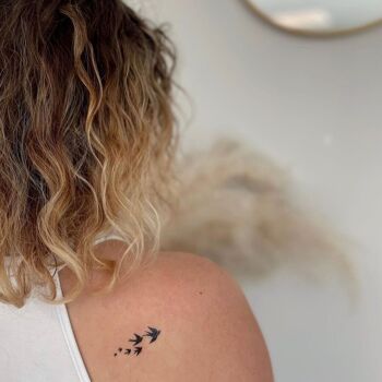 Tatouage éphémère : Envolée d'oiseaux 2