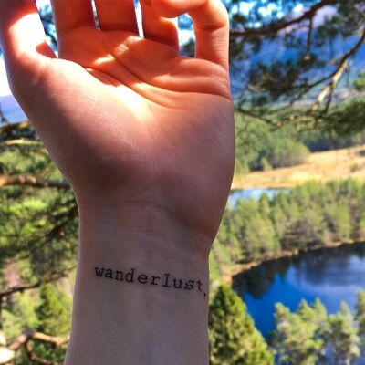 Temporary tattoo: Wanderlust