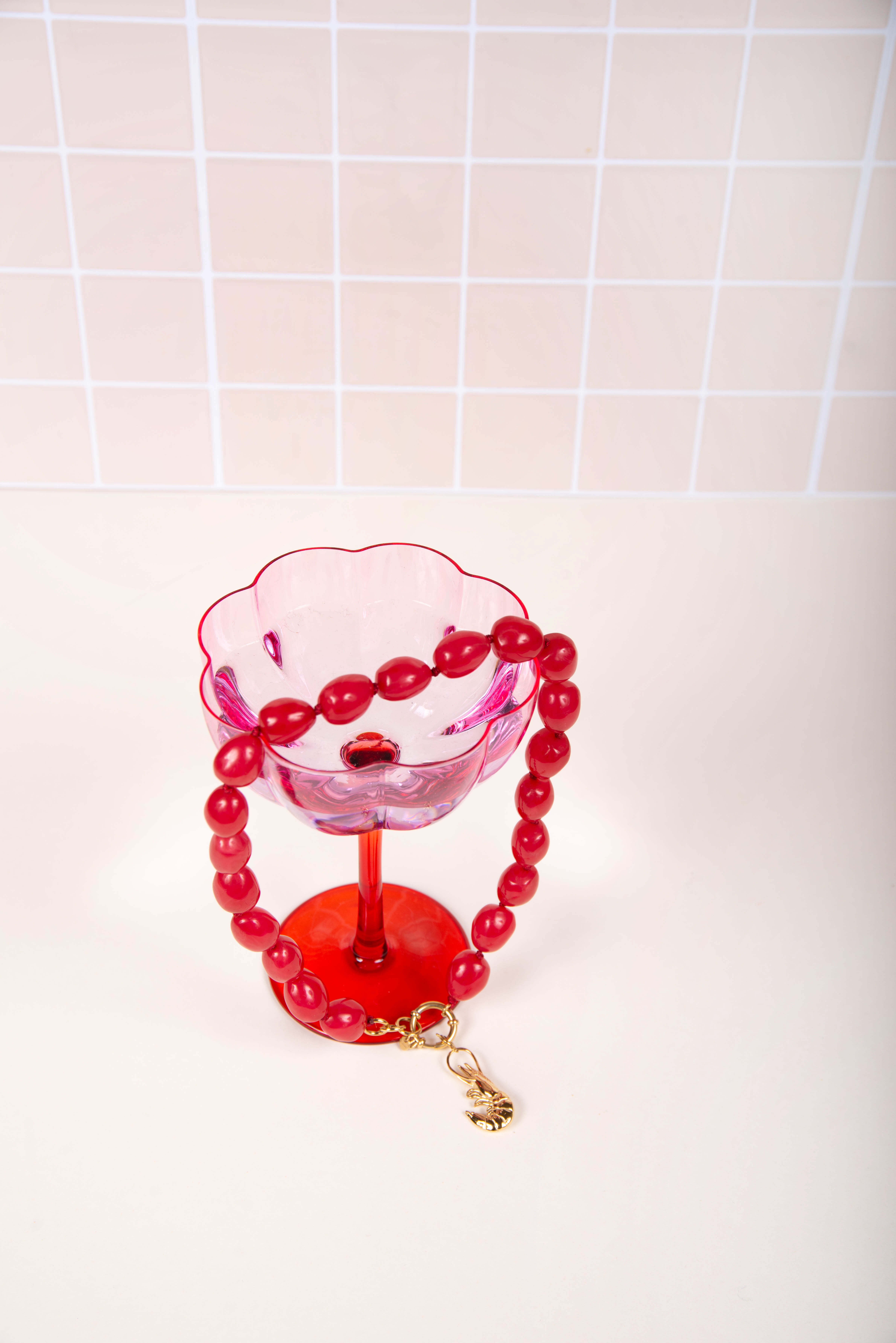 Collier résine rose - avec charms crevette