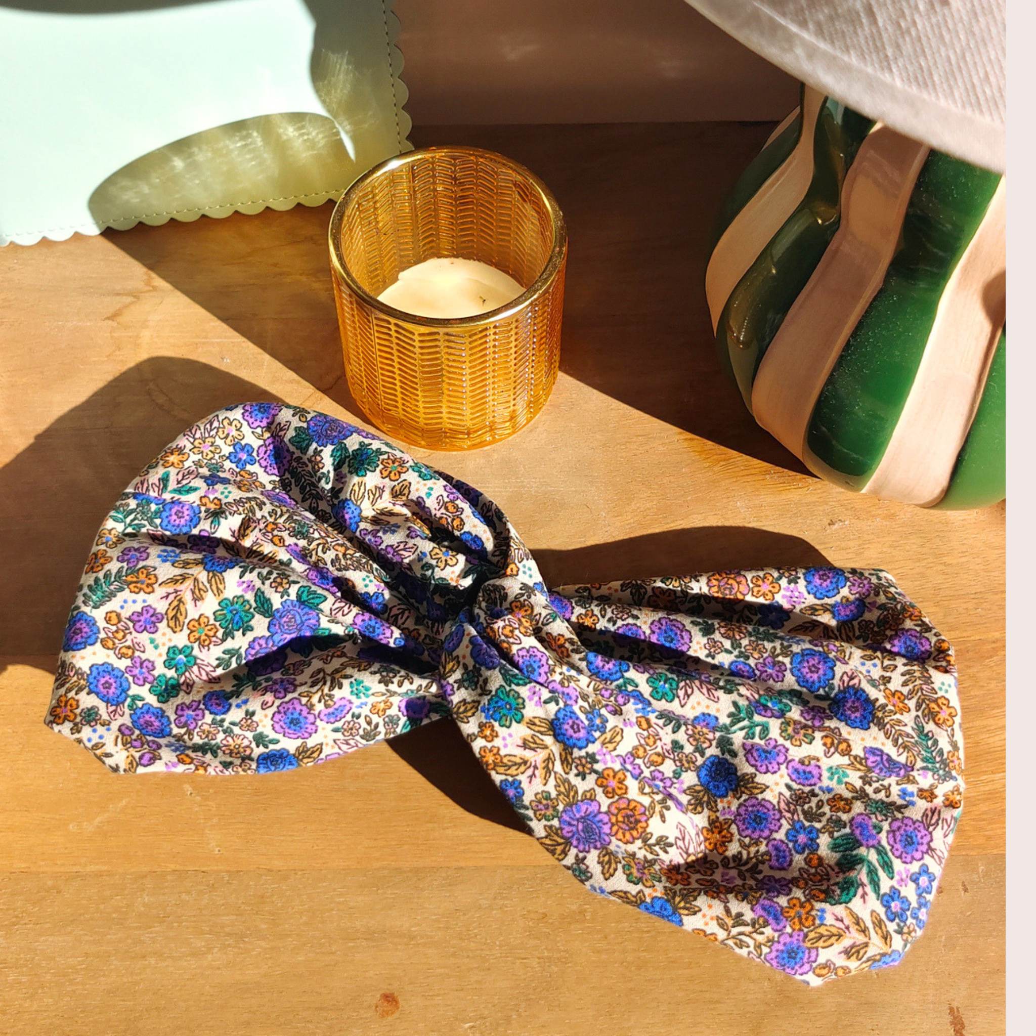 Headband SUZANNE / bandeau coton fleuri violet vert et orange, style tendance et coloré, upcyclingé et fabriqué à Paris, créatrice française