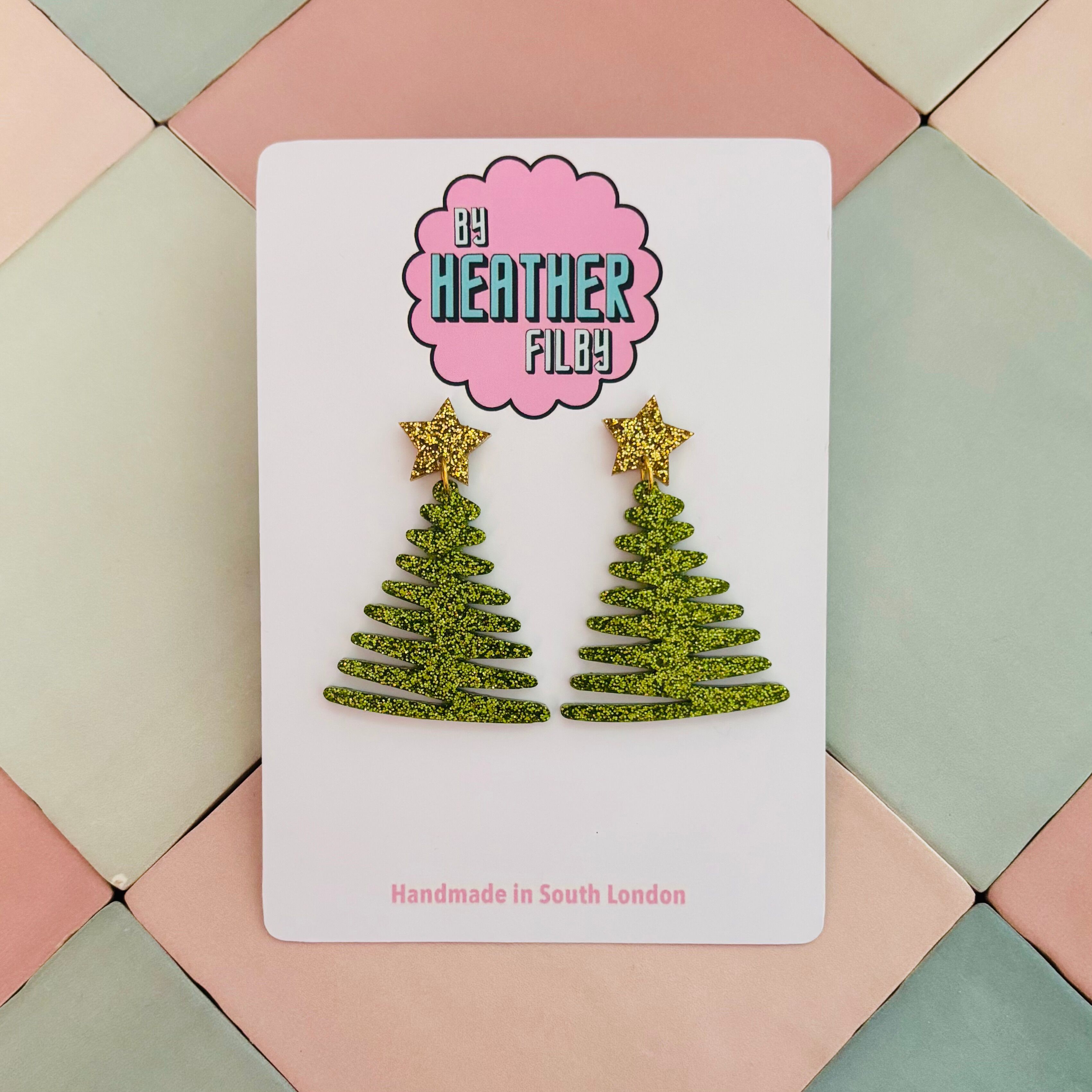 🎄 Green Squiggle Glitter Christmas Tree Earrings