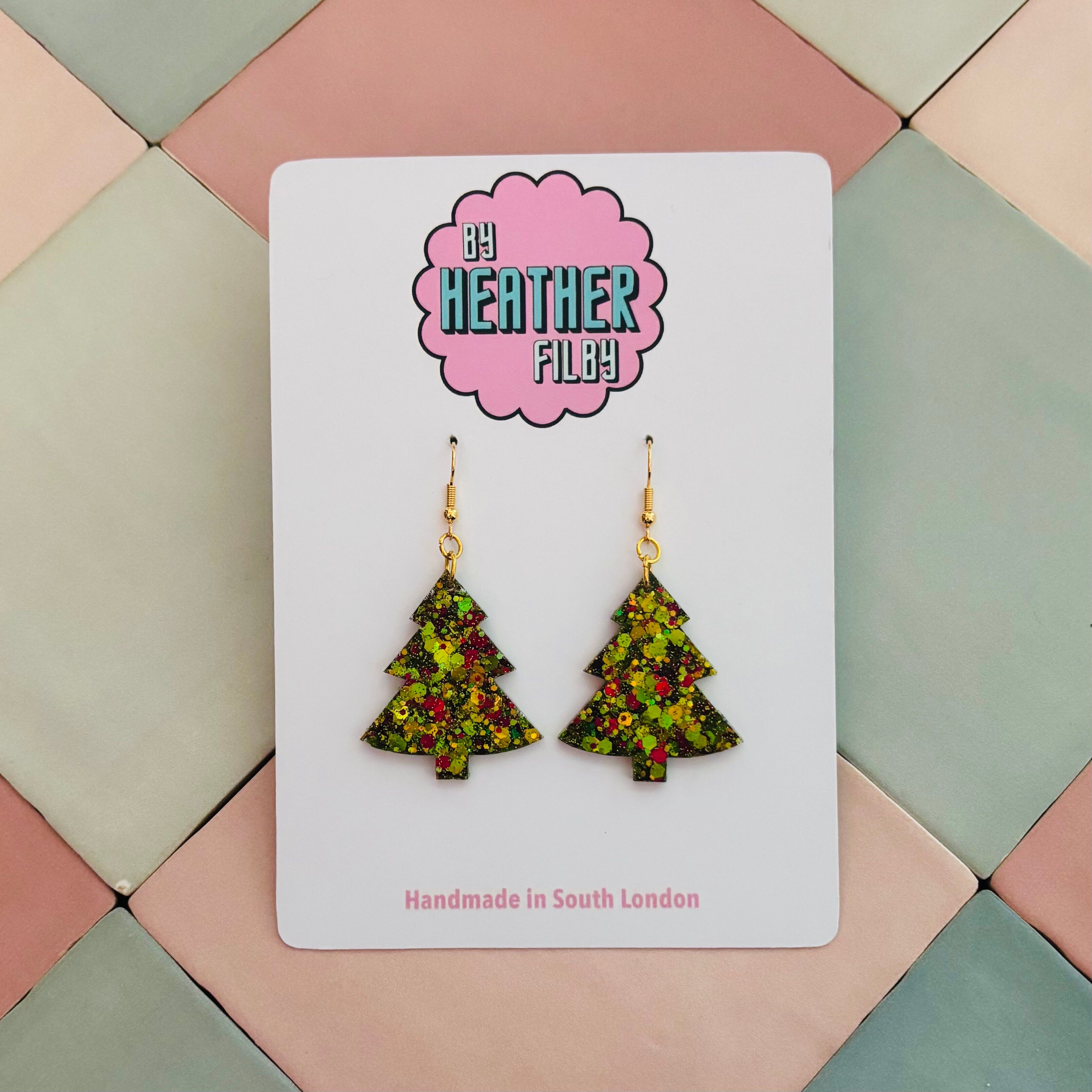 🎄 Green & Red Christmas Tree Glitter Resin Earrings