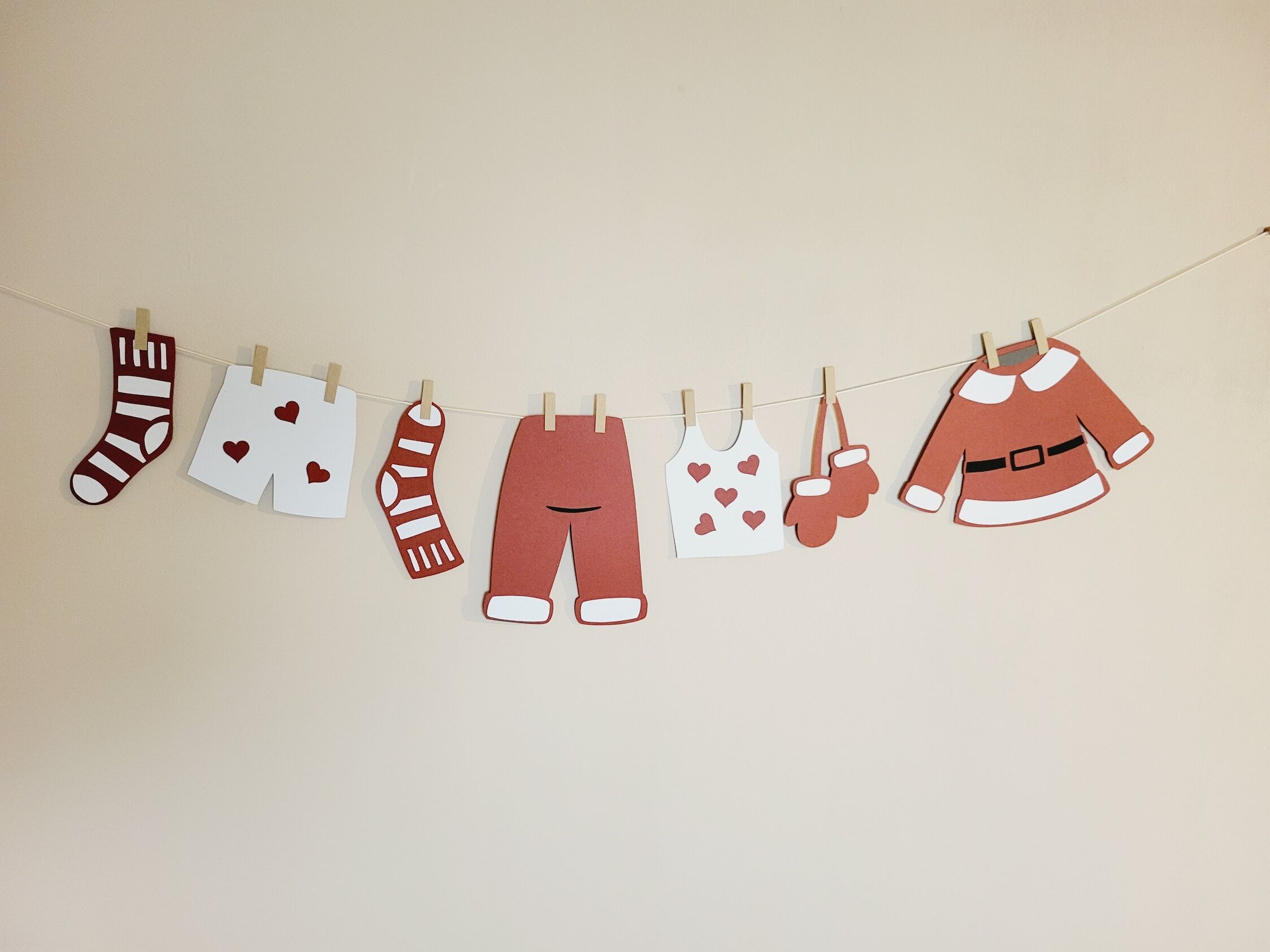 Guirlande de Noël en papier recyclé – Linge du Père Noël