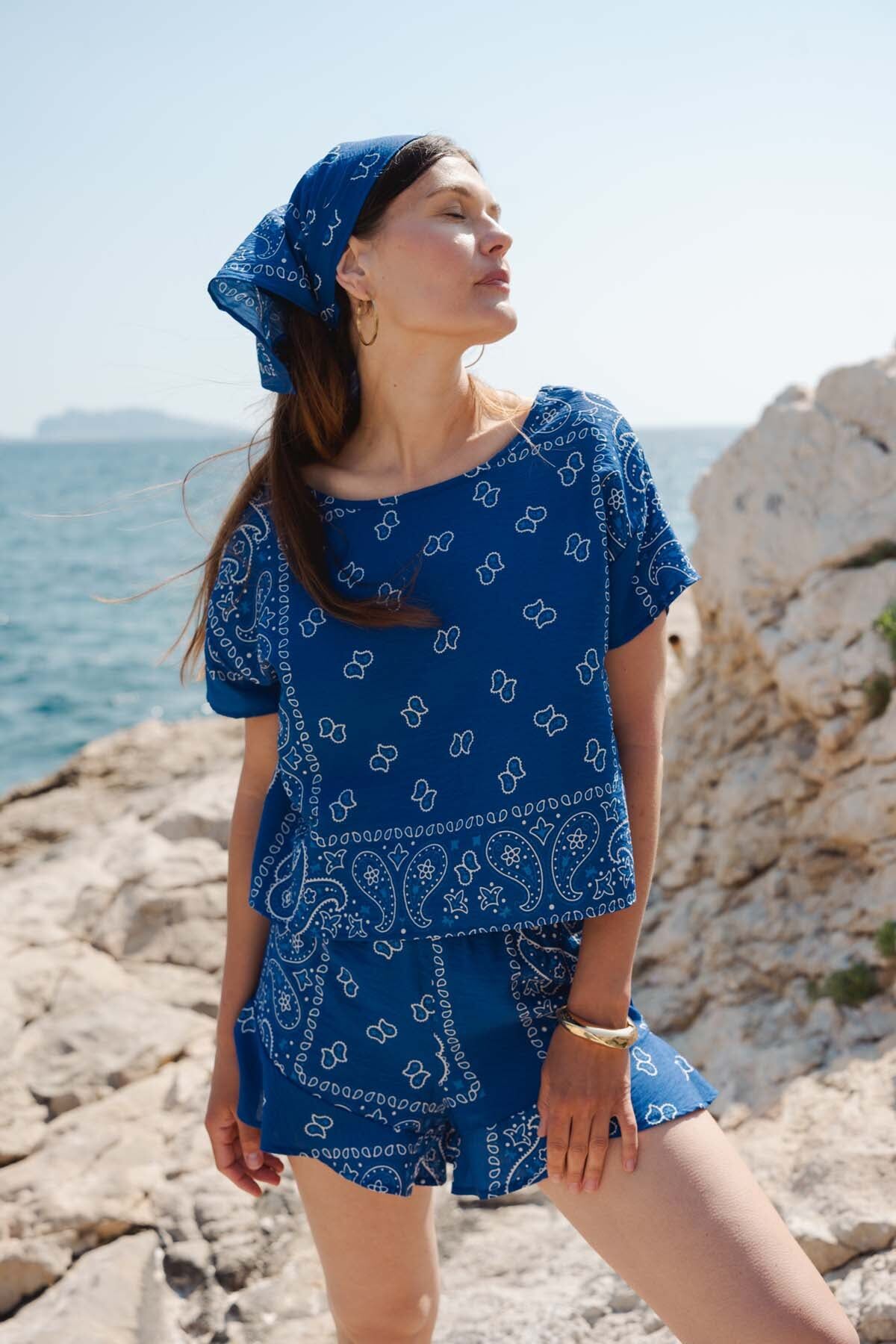Top in viscosa - Bandana blu