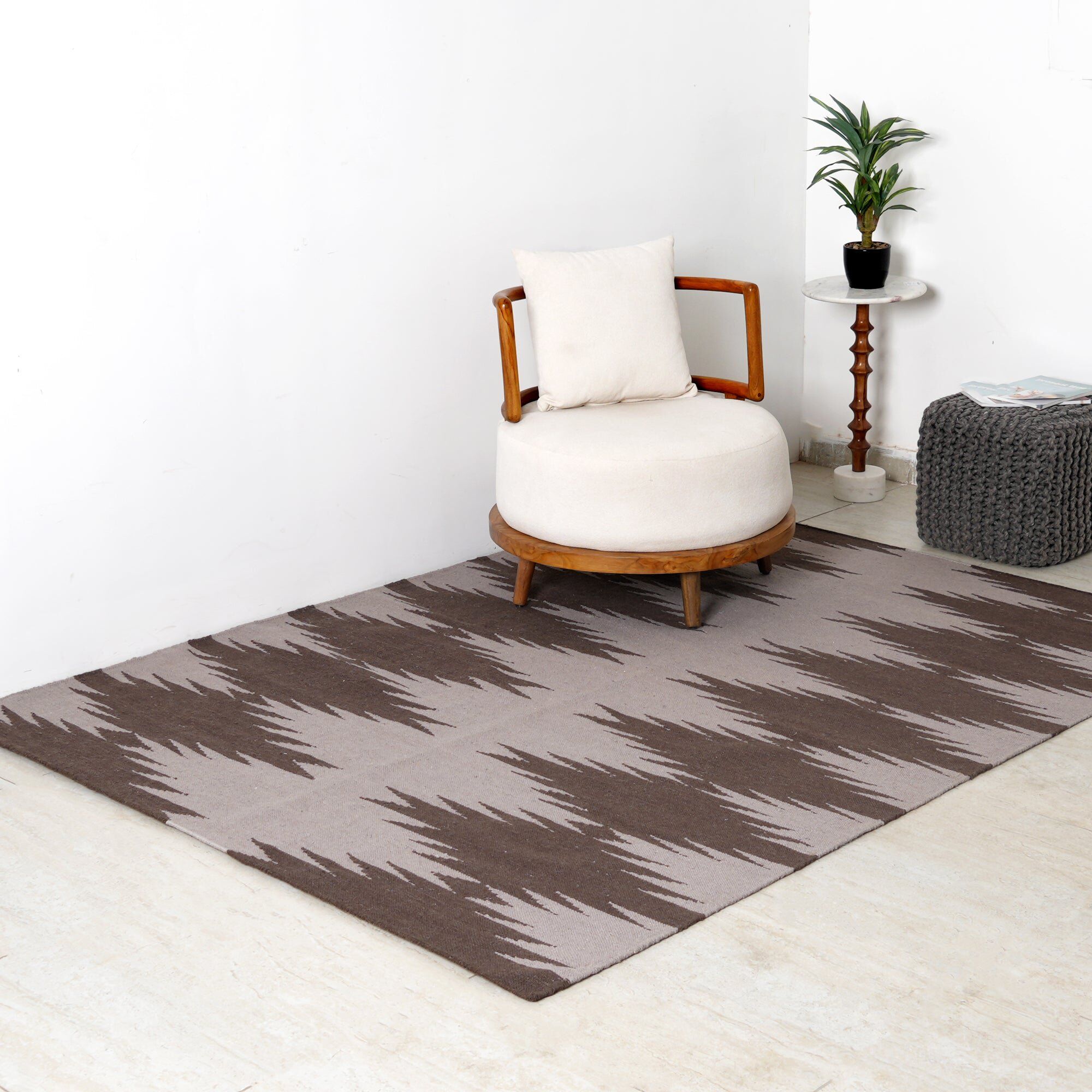 Tapis géométrique – Tissé à la main en laine et coton – Ikkat marron
