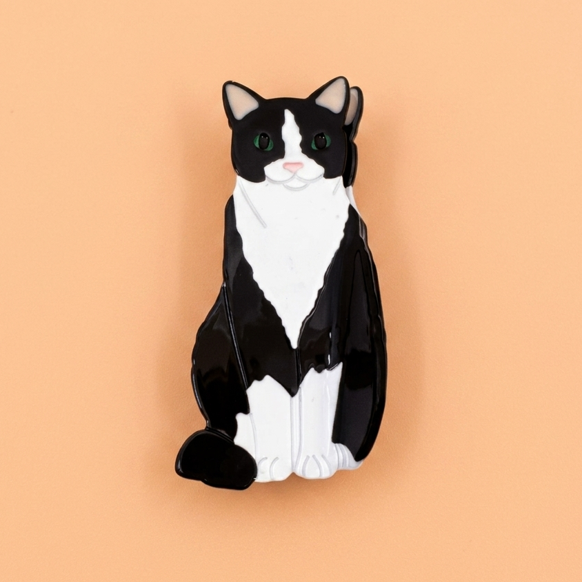 Acetate clip, Sitting Cat, Black and White