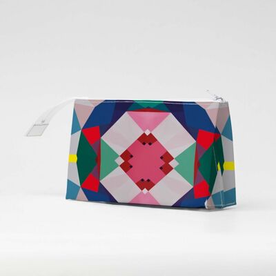 GEOMETRICAL4 Tyvek® cosmetic bag