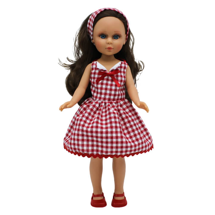 Poupée Naia, fabrication artisanale originale, 41 cm, collection Vidal Rojas Dolls, vêtue d'une robe à carreaux rouges et blancs et de chaussures en cuir
