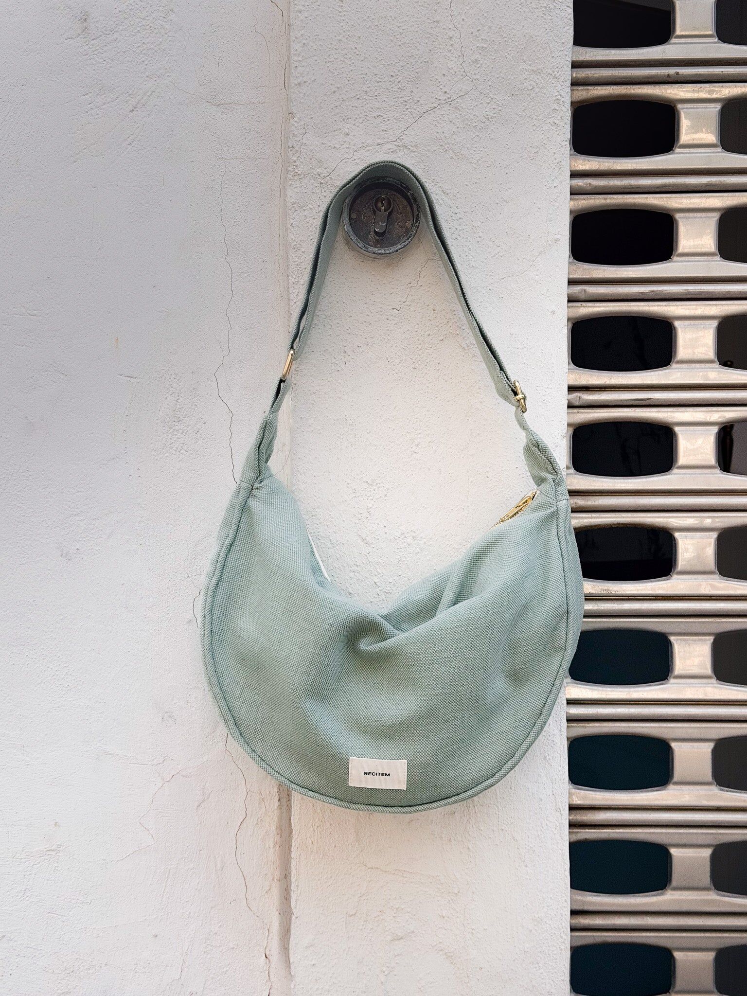 Sac maxi demi-lune Ismaël