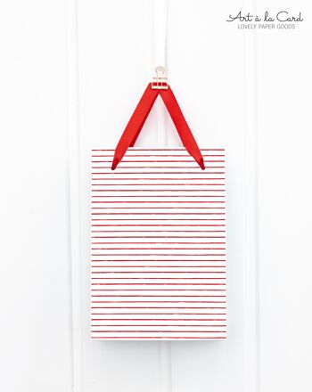 Sac cadeau: rouge frisé