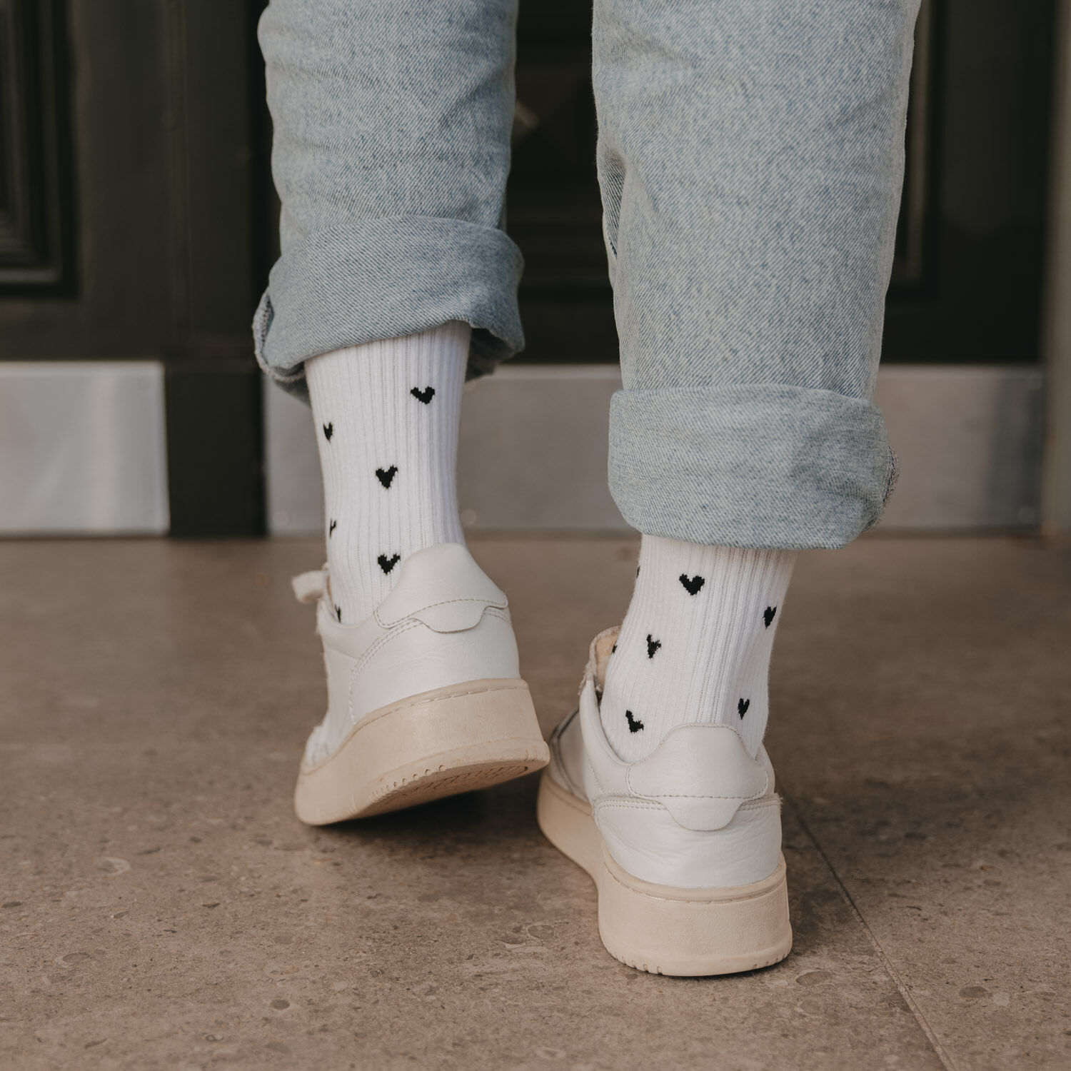 Socks with all-over hearts, black, size L (PU = 5 pcs.). ) 