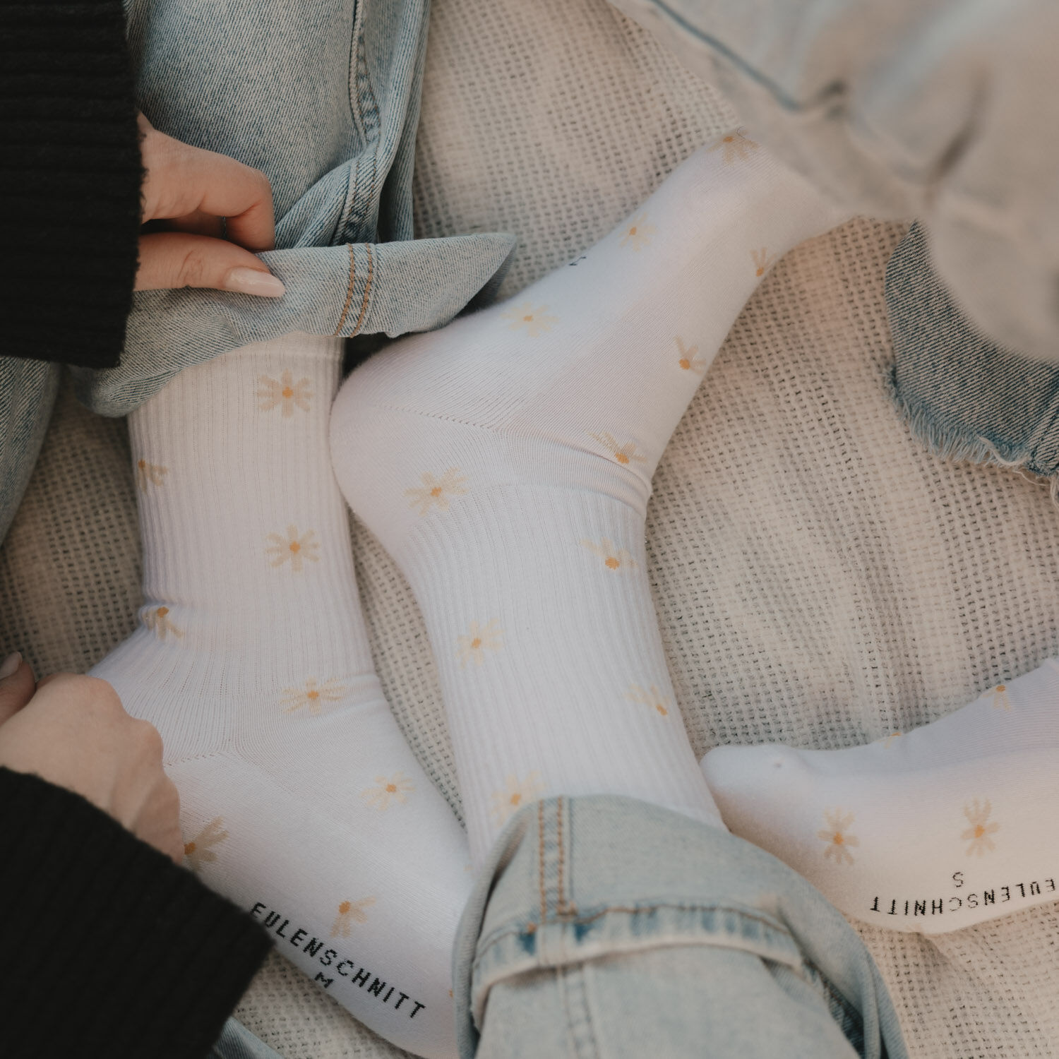 Socks Allover Daisy L (PU = 5 pieces. ) 