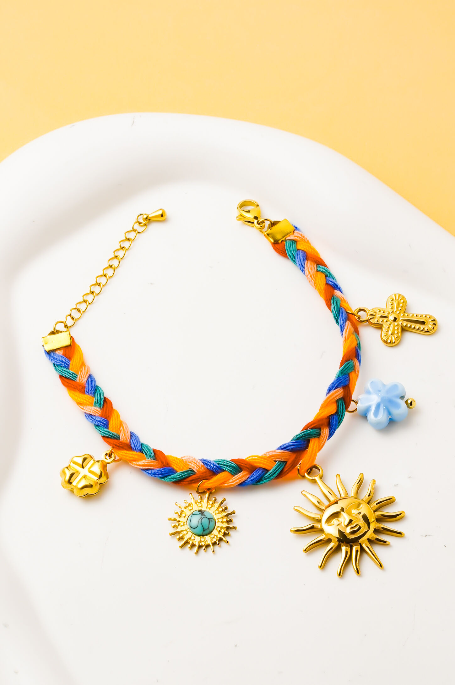 Bracelet femme tressé multicolore avec pendentifs soleil et fleurs – ajustable - 16+4CM