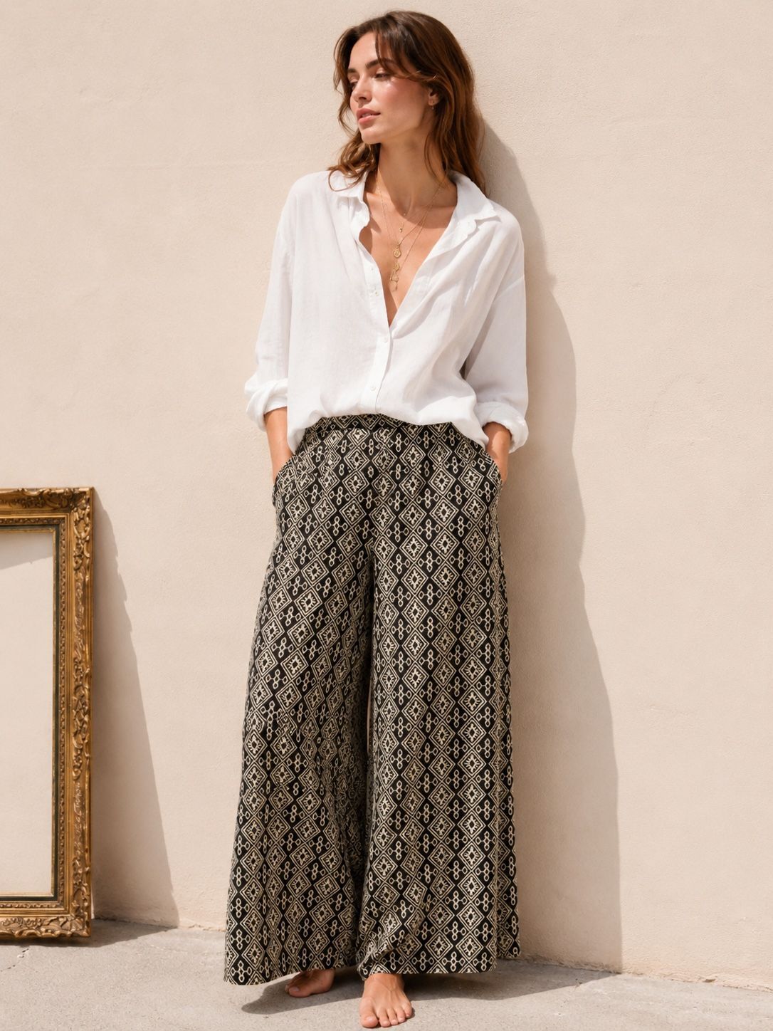 Straight-leg cotton trousers with pockets
