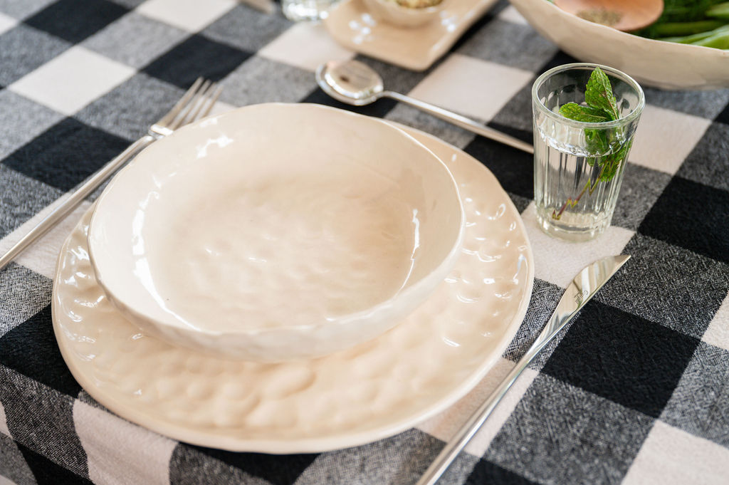 Dinner Plate in Ecru - Dedadas