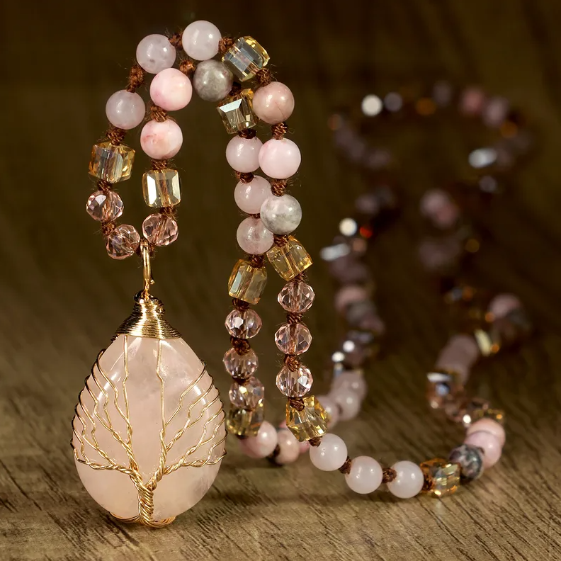 Long necklace (65cm) Set with natural stones