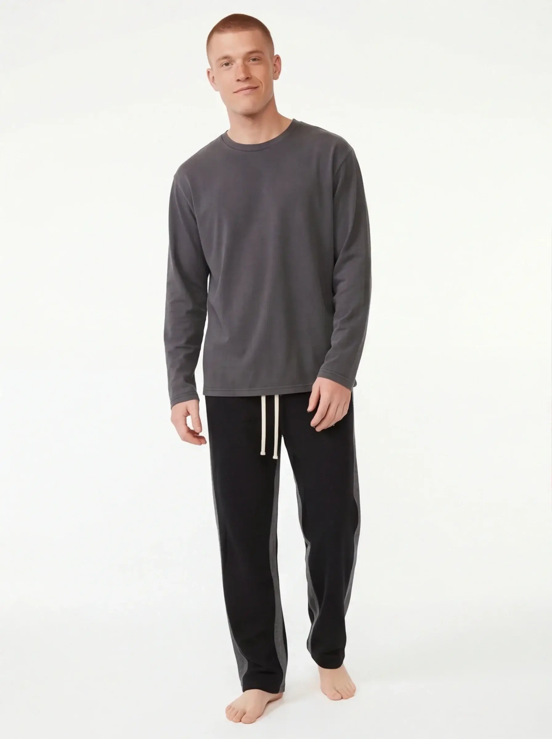 Loungewear Pants – from Breathable Fabric with Streetwear Attitude