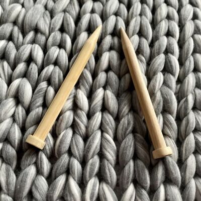 Jumbo Accessory Knitting Needles