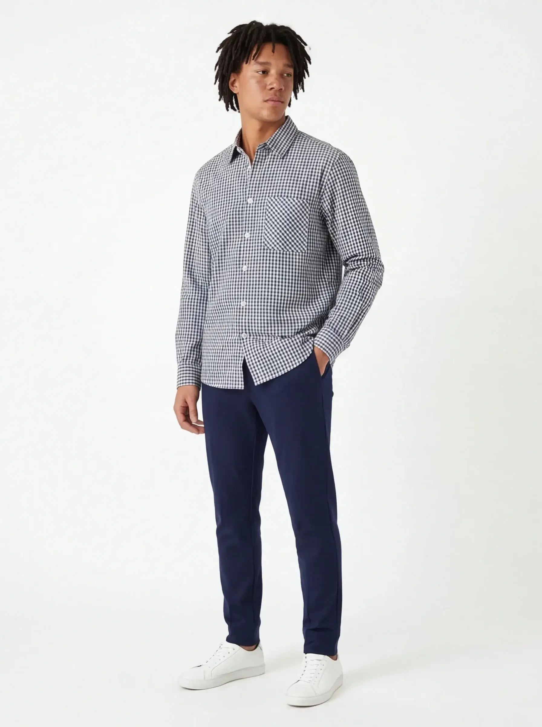 Urban-Chic Long Sleeve Shirt – from Ultra-Soft Material for a Minimalist Style