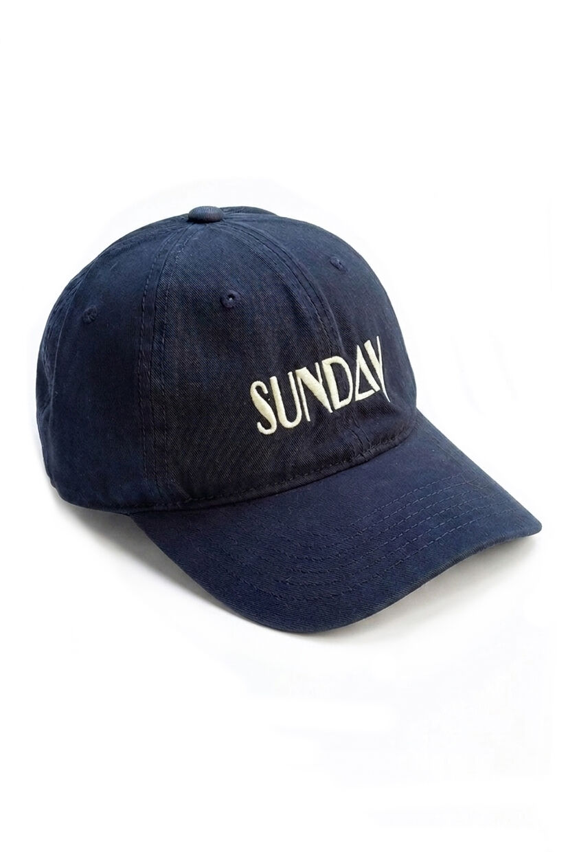 Casquette en coton 100% brodé SUNDAY