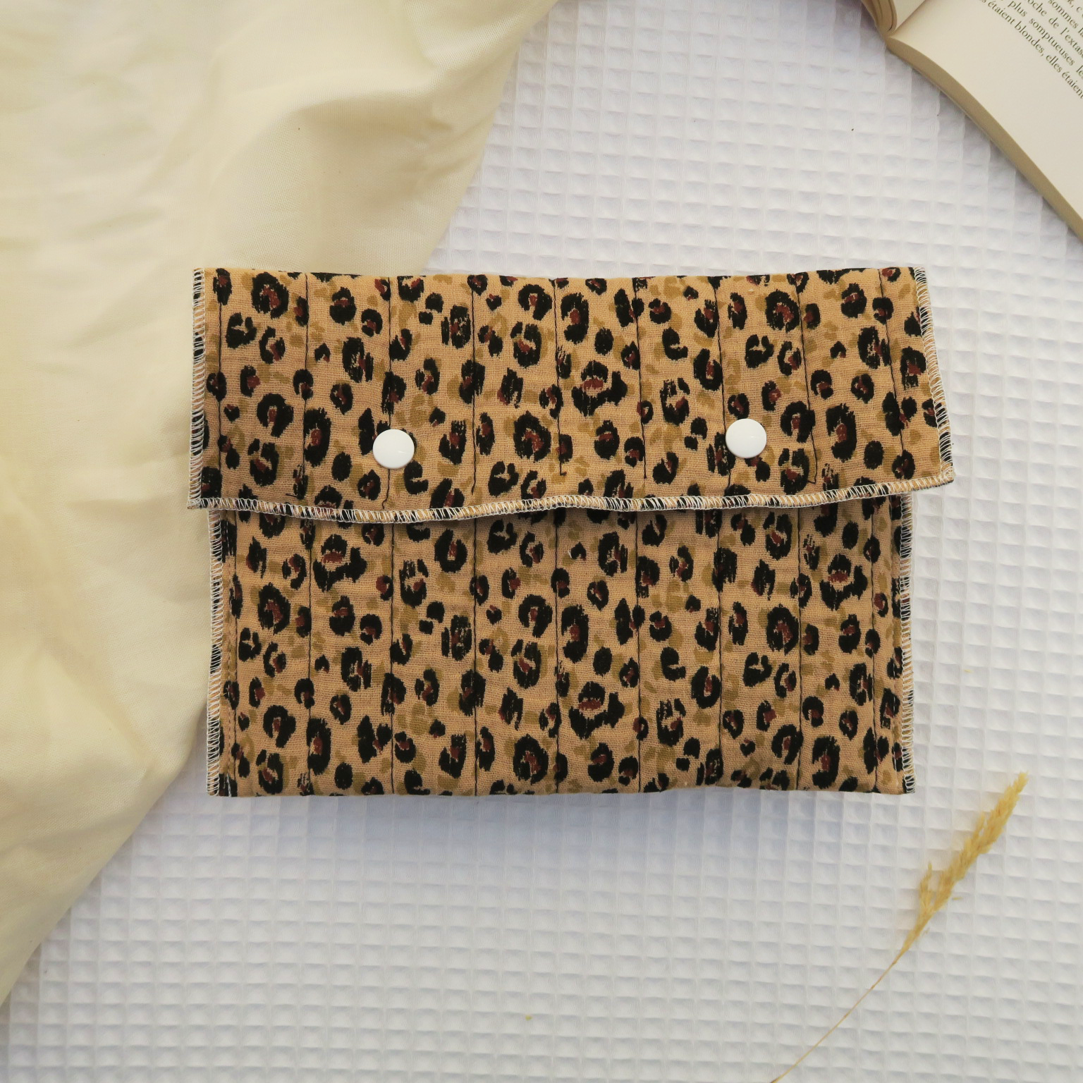 Cotton book sleeve 16x22 cm - Pocket size - LEOP - Golden Glows Collection