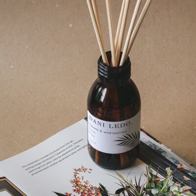 Rhubarb & Wild Berries Reed Diffuser