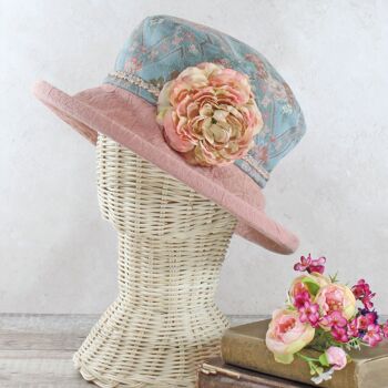 Bord désossé de style tapisserie vintage avec fleur décorative 2