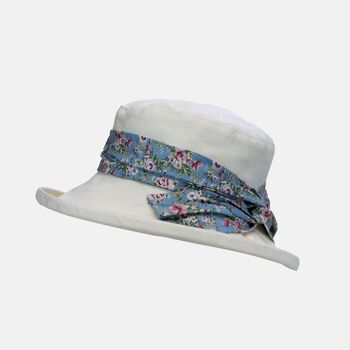 Bonnet Désossé à Motif Damassé Crème avec Ceinture Florale - Bleu