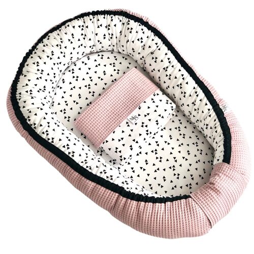 Babynest driehoeken oud roze