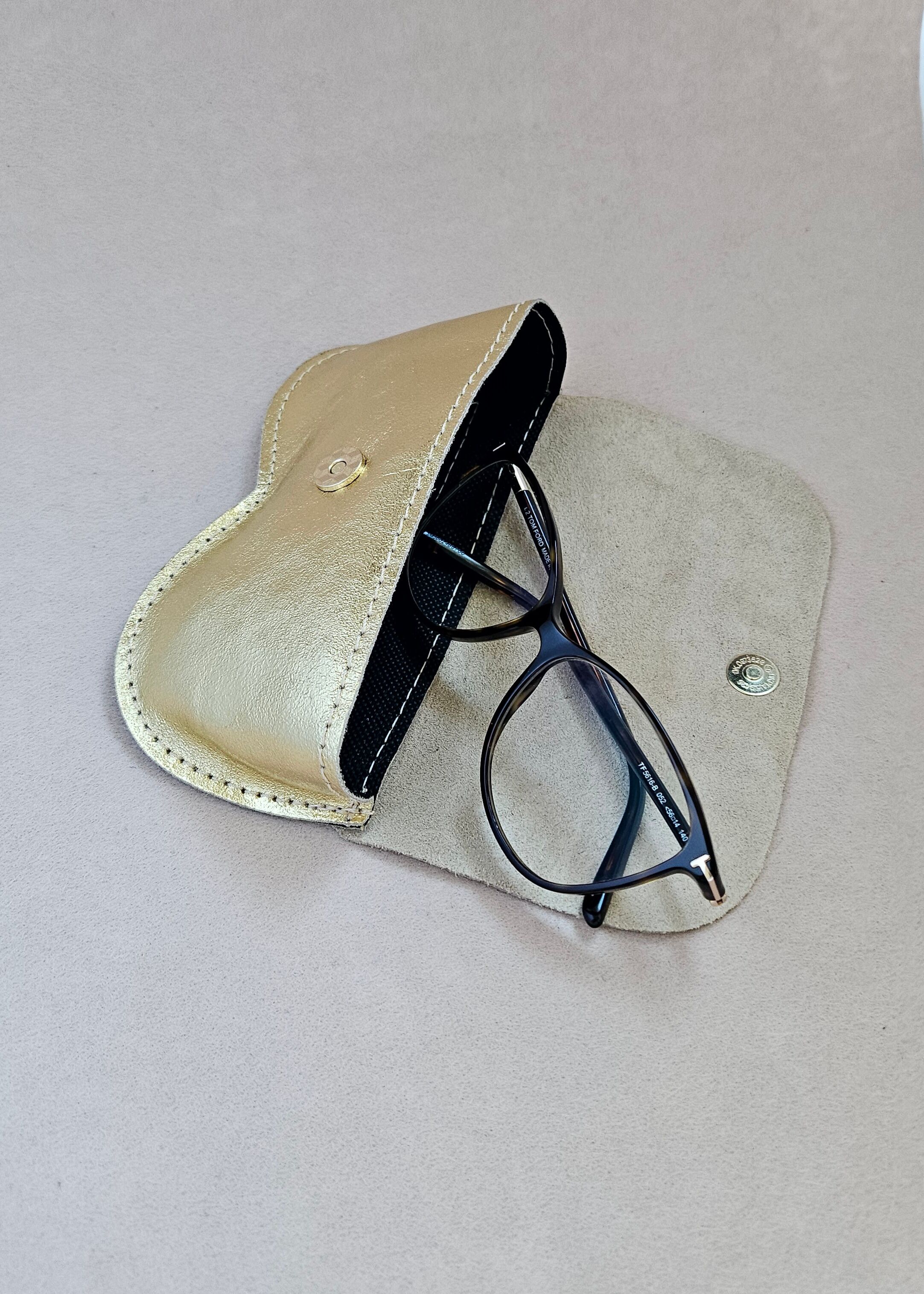 Leather glasses case - sunglasses