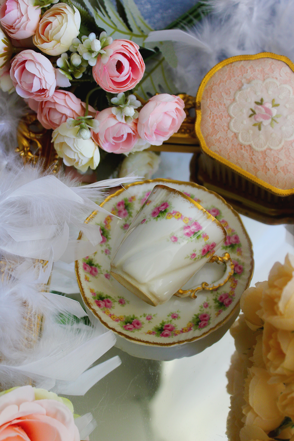 Porcelain coffee cup - Madame Rose's Garden