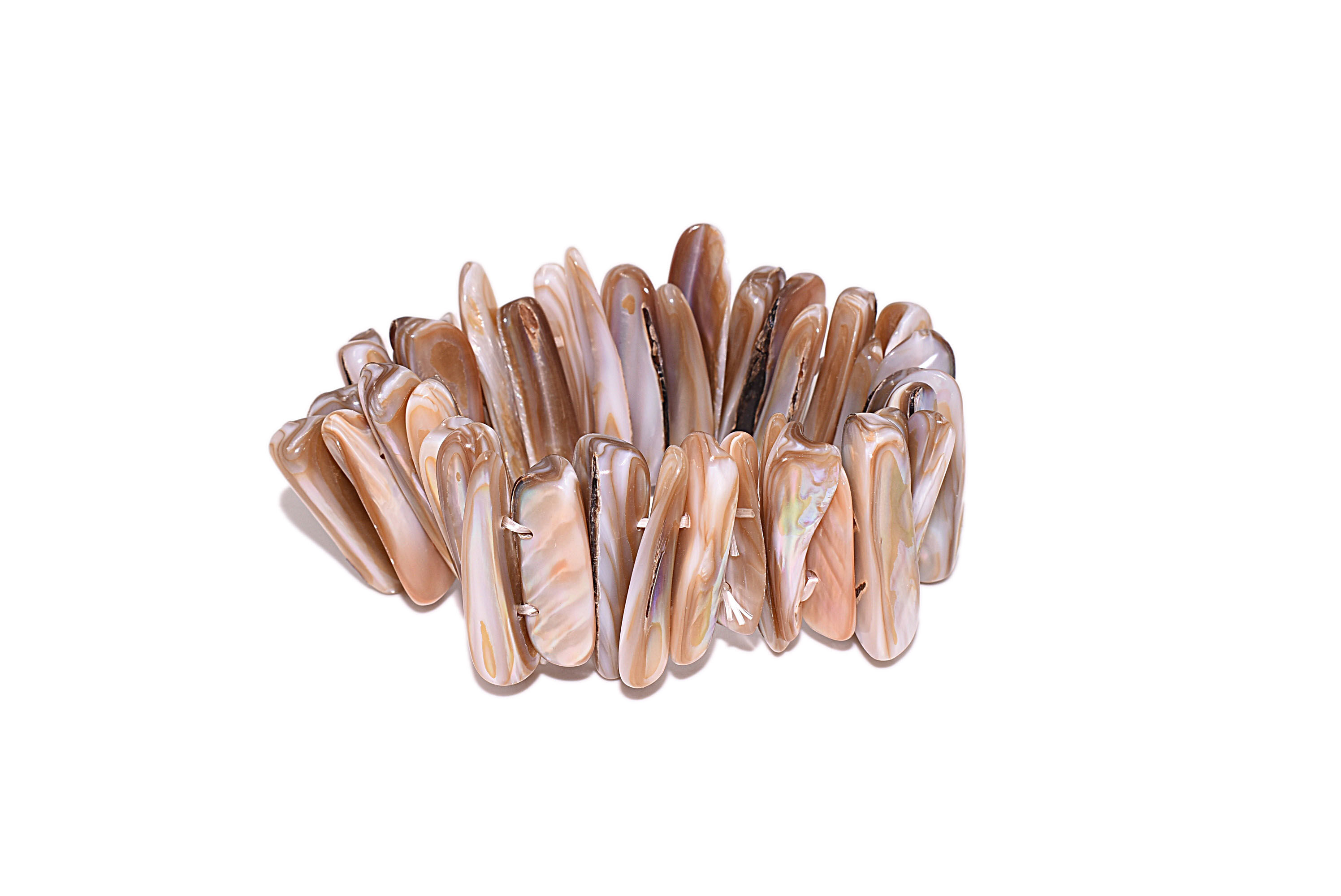 Bracelet élastique en nacre dans les tons bruns