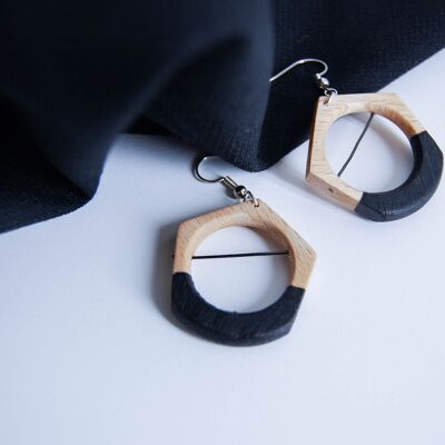 Wood Earrings_Pendant_Black_VariusDesign