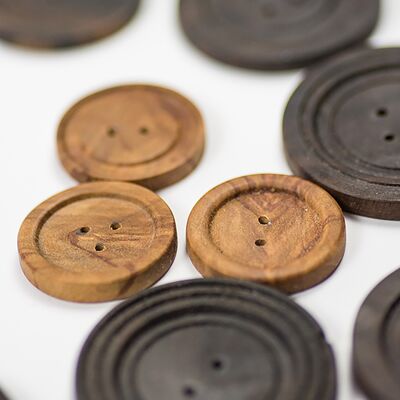 Wooden Lucky Button_VariusDesign