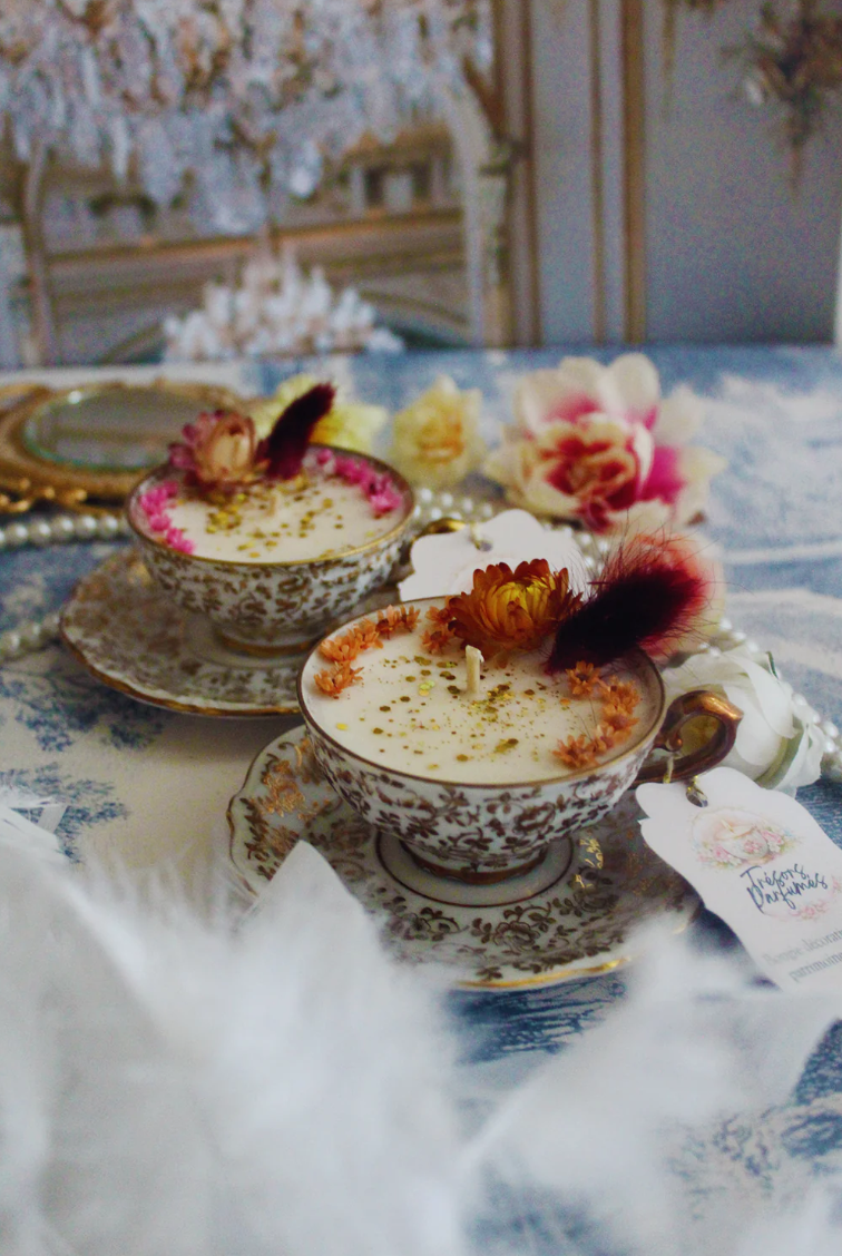 Bougie décorative héritage royal parfum gateau aux épices