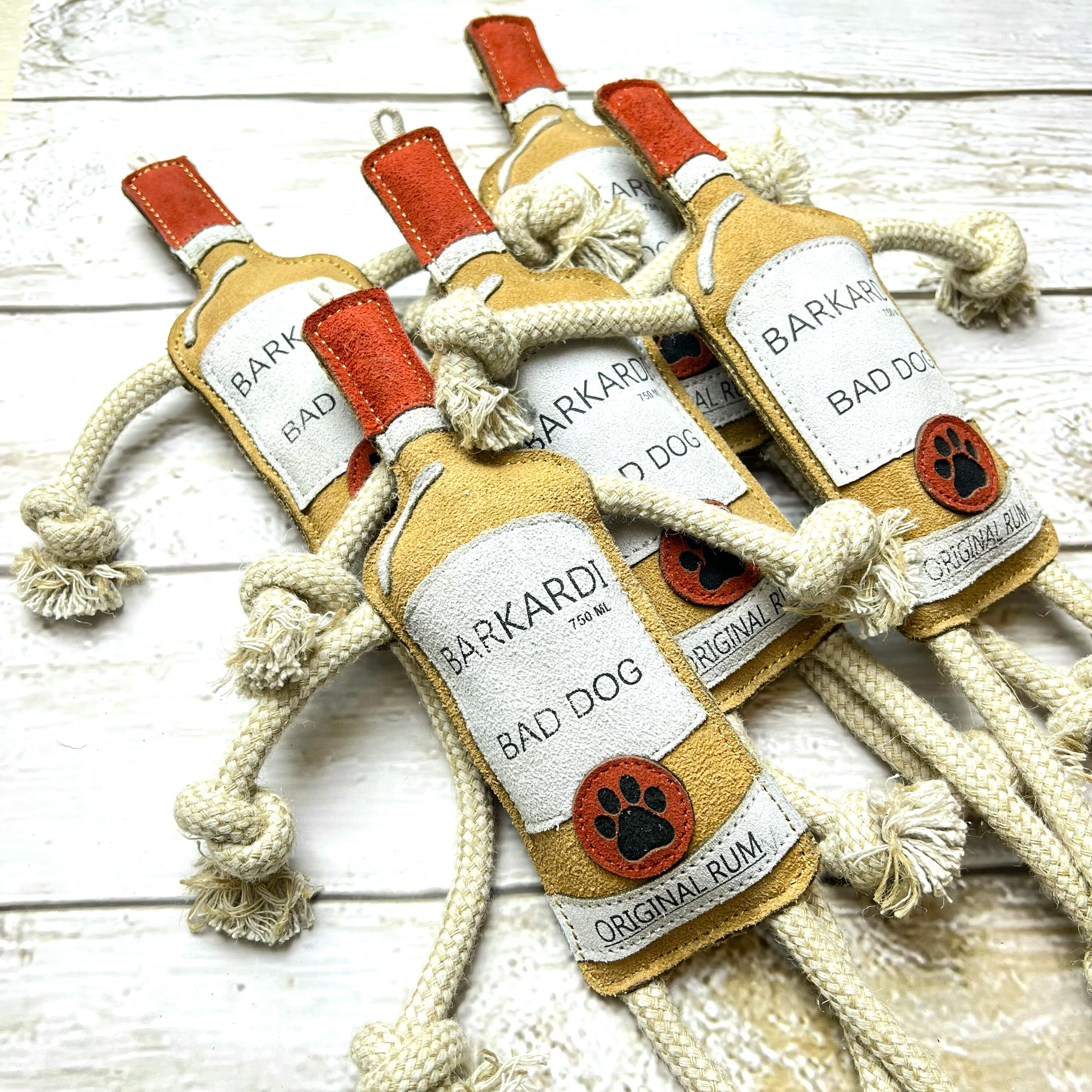 Juguete para perros Barkardi Rum 🍹