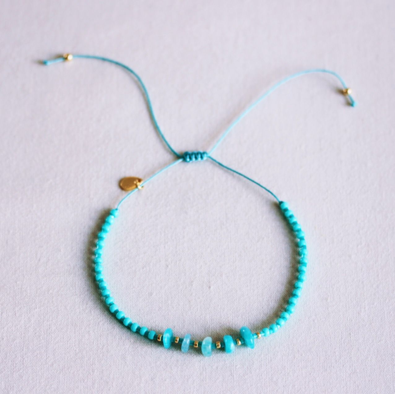 Miyuki-Armband mit Steinen – Mint/Gold