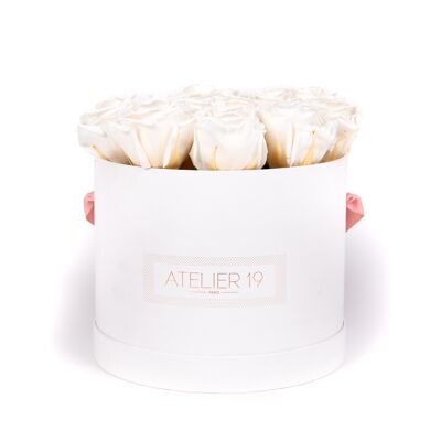 15 eternal roses scented Pure White - White round box