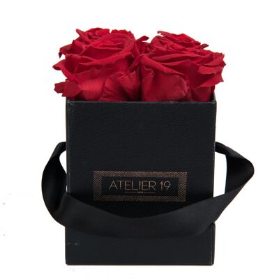 4 rose eterne profumate Rouge Passion - Scatola quadrata nera