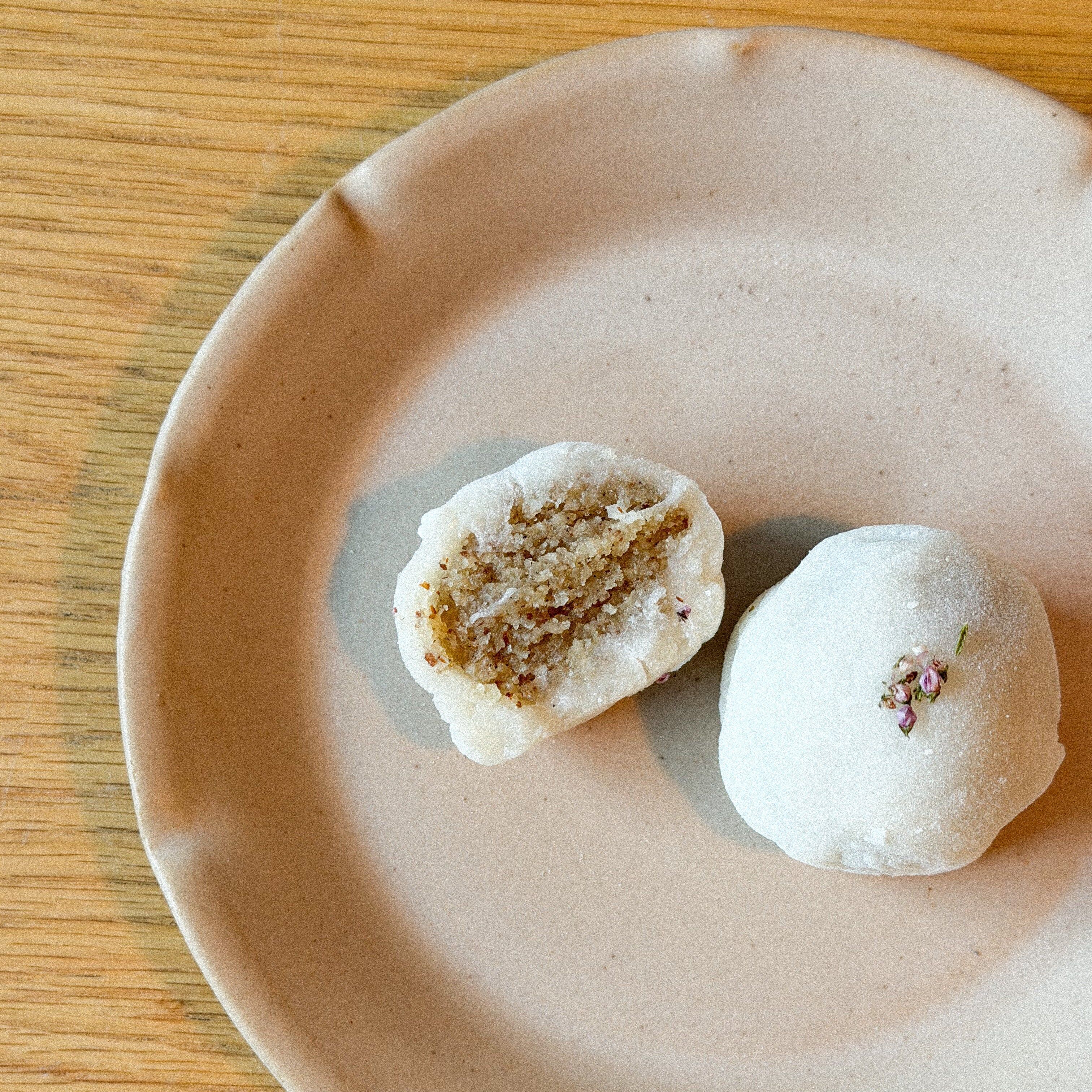 petite assiette « Rose des sables »