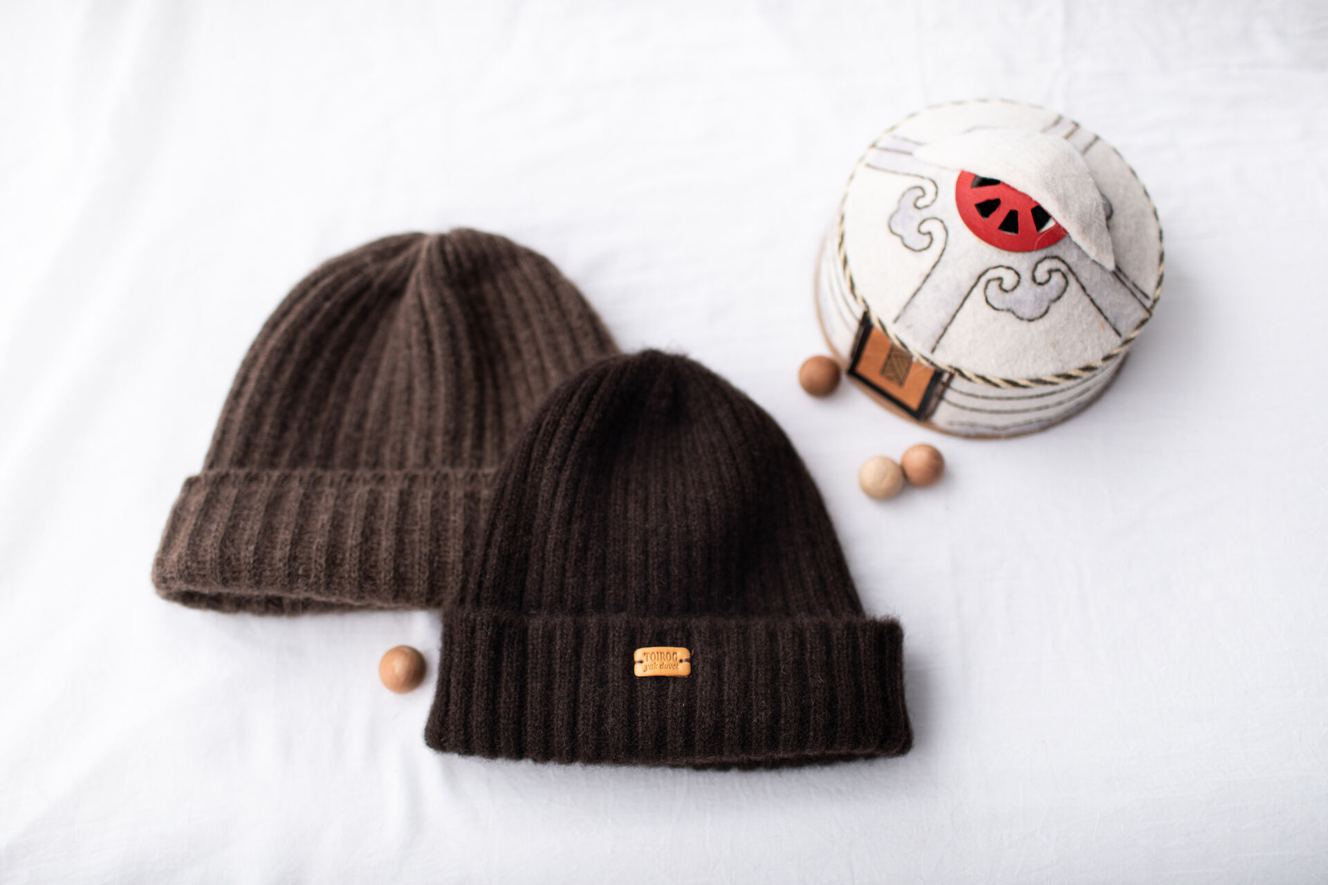 PREVENTA - Gorro de lana de yak pura sin teñir - entrega a partir del 7 de septiembre de 2026