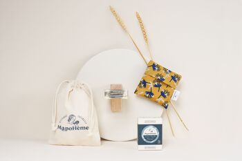 Coffret Merveille: un savon Argile Marine + une pochette de transport + un porte savon aimanté en bois 1