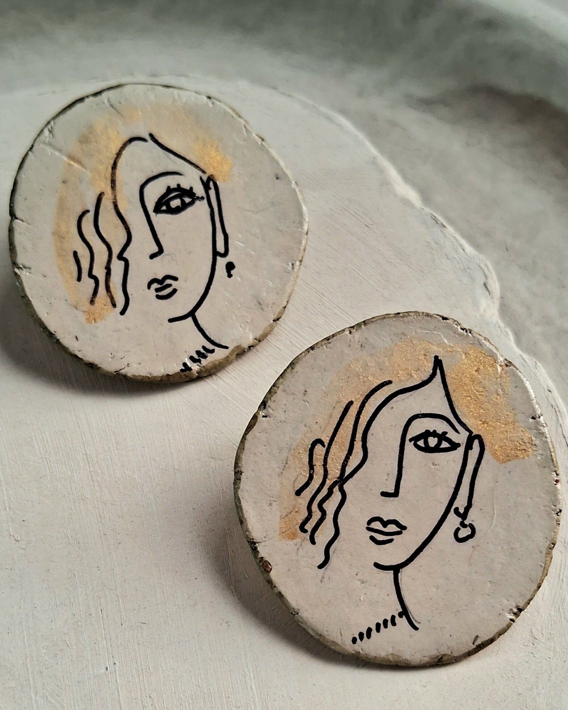 Hand painted Papier-mache Earring-Stud-Woman