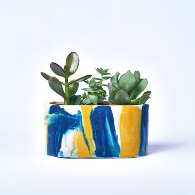 Kleines Pflanzgefäß für Zimmerpflanzen aus farbigem Beton - Concrete Tie & Dye Yellow und Petrol Blue