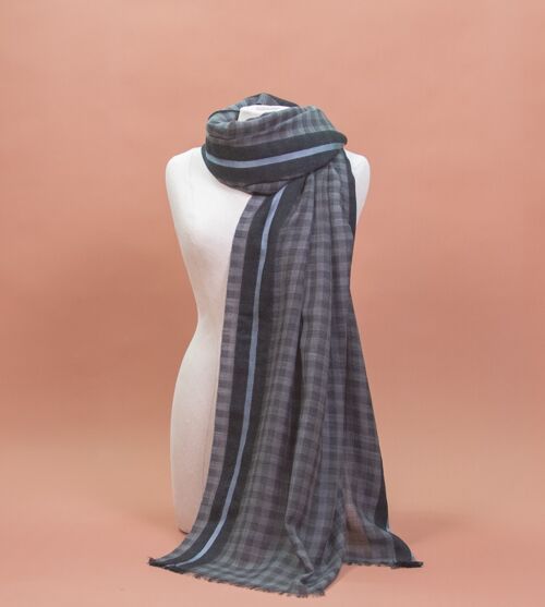 SCHALS - SCARF -  -Schal aus Wollmischung- Karomuster-Black