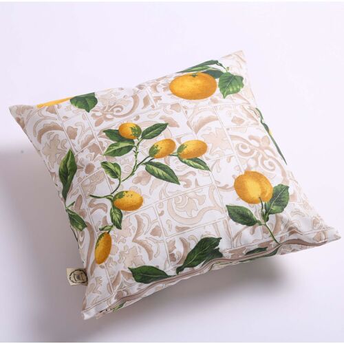 Lemons waterproof throw cushion 15”