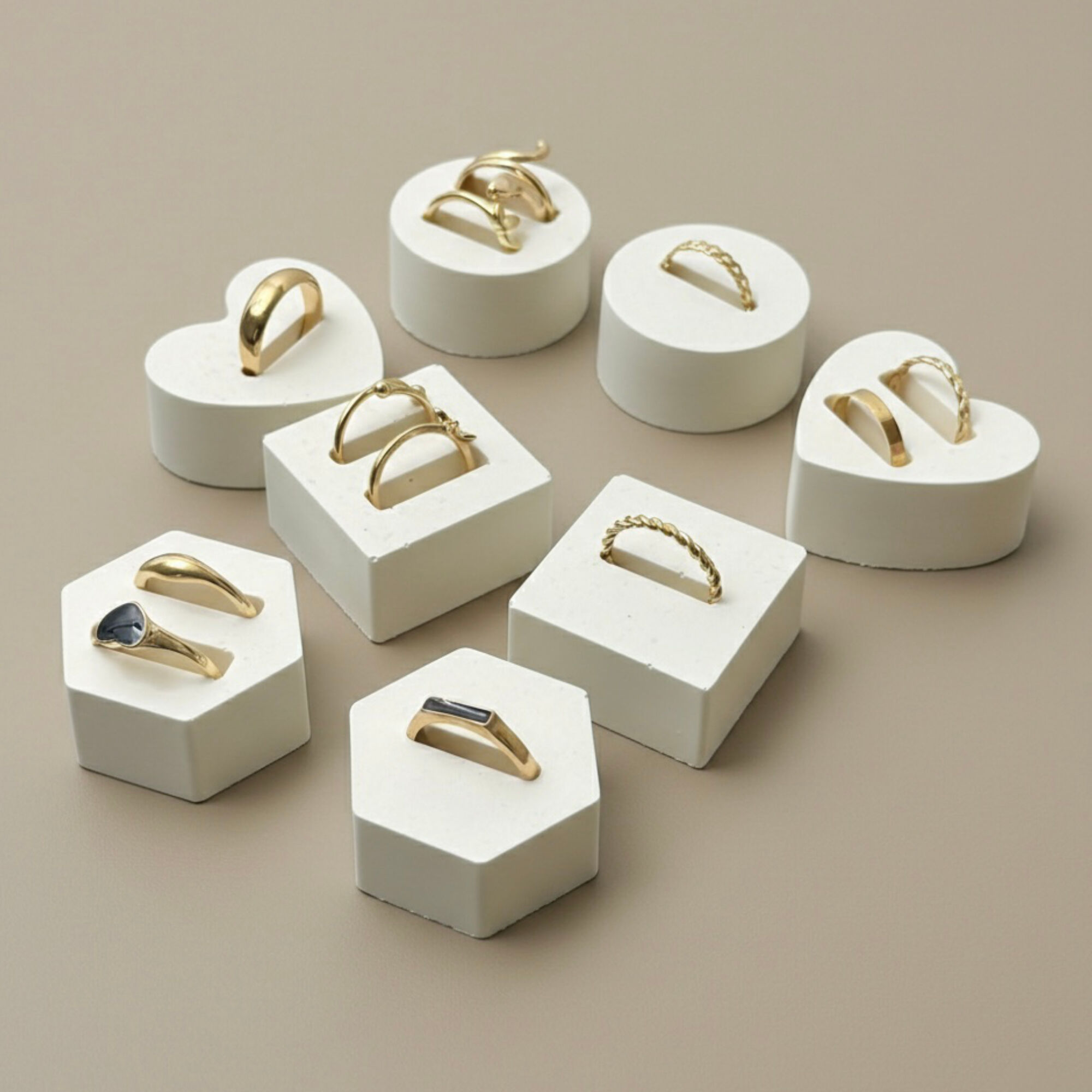 Set of 8 White Ring Holders for Thin Rings